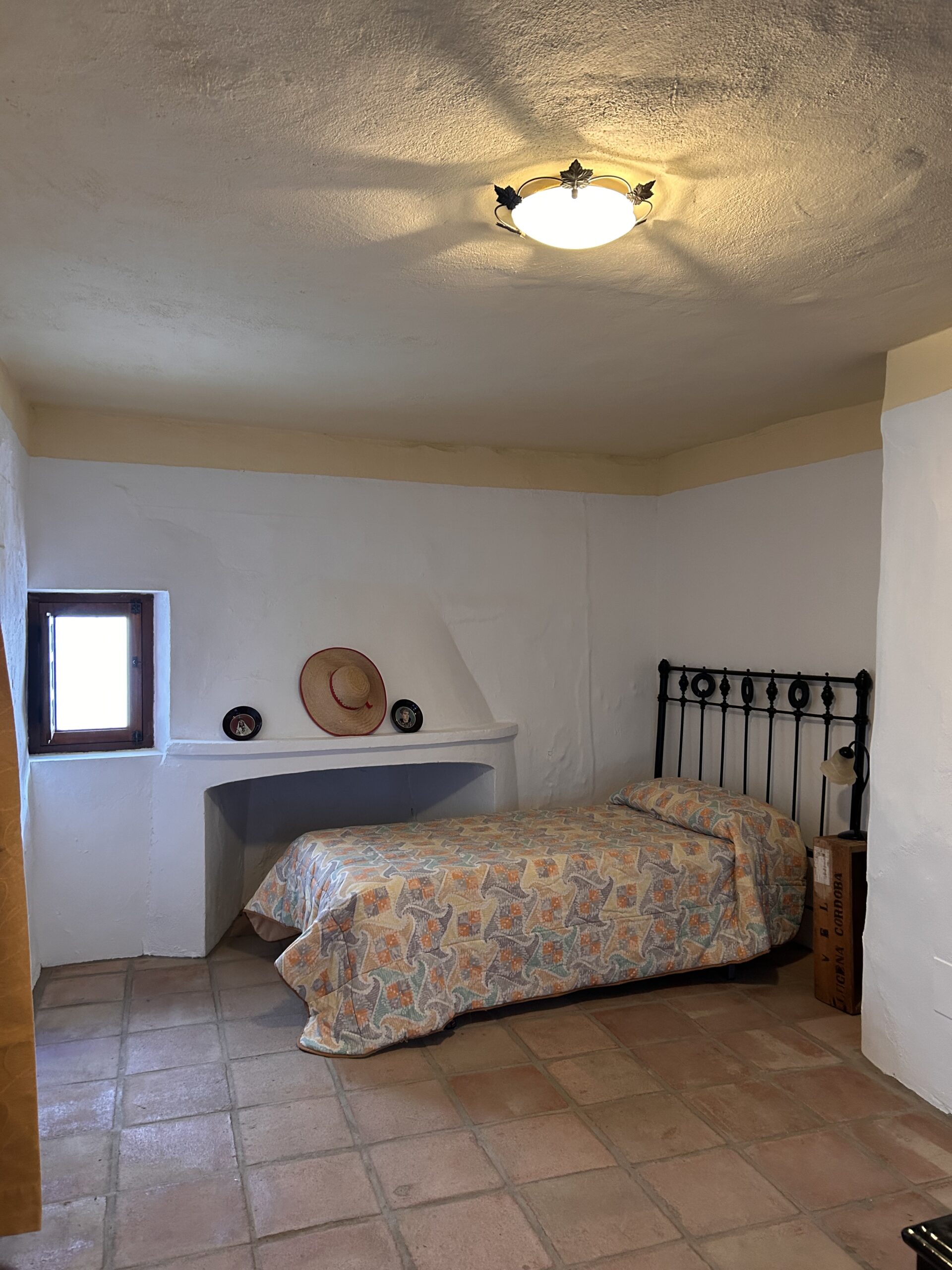 calle-jose-antonio-dormitorio-3 calle-jose-antonio-dormitorio-3